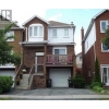 Steeles/Dufferin For Long Rent Bright Room+living room in a private house in a prestigious neighborhood +parking $ 650+25% utilities,